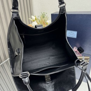 Prada Large leather tote bag 1BG563 42x28x20cm Bags