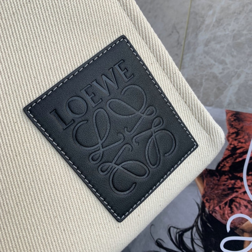 Loewe cushion tote 35x27x19cm Bags