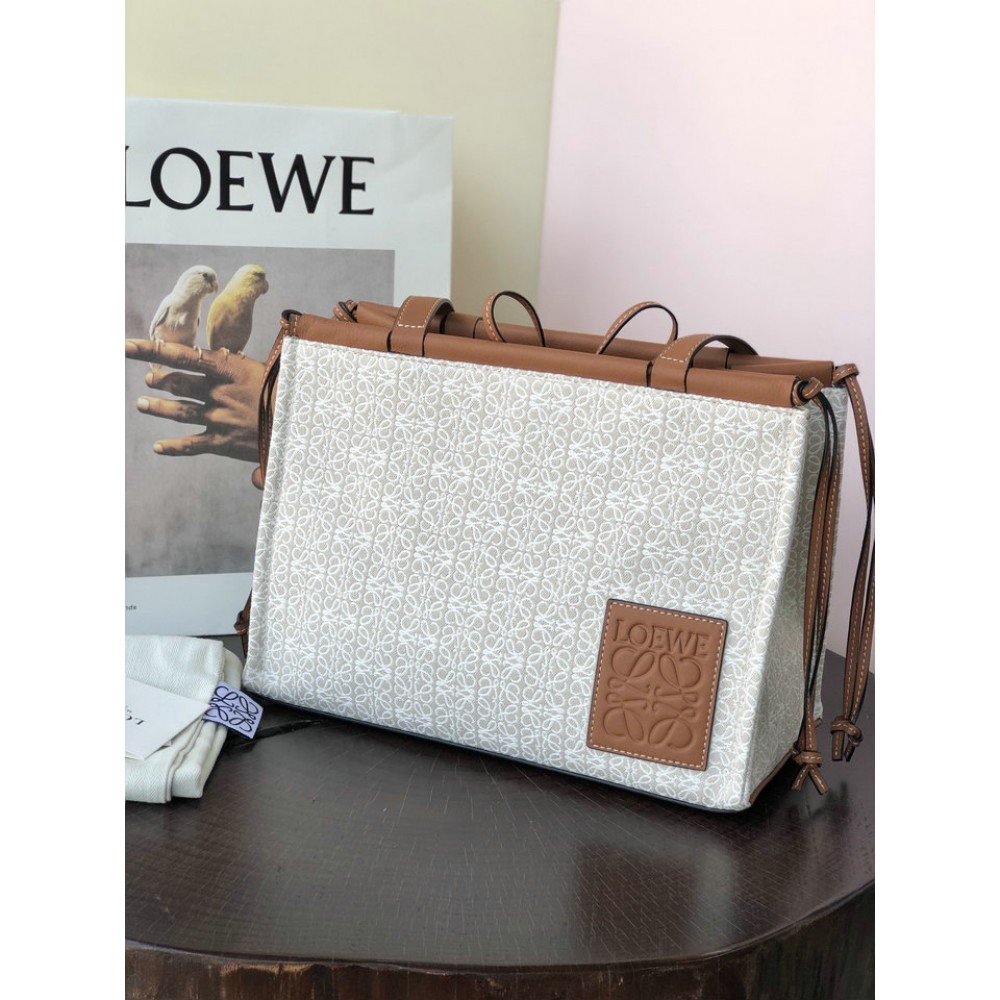 Loewe cushion tote 35x27x19cm Bags