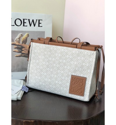 Loewe cushion tote 35x27x19cm