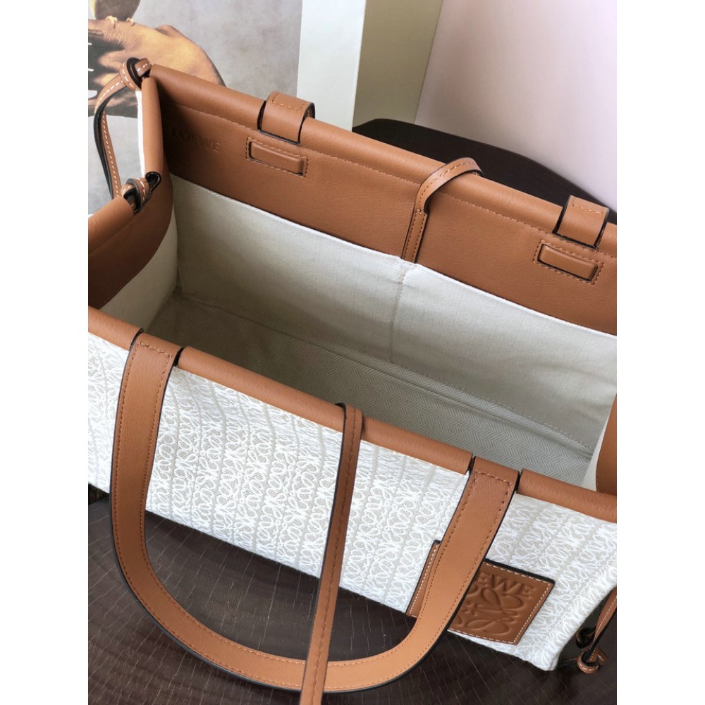 Loewe cushion tote 35x27x19cm Bags