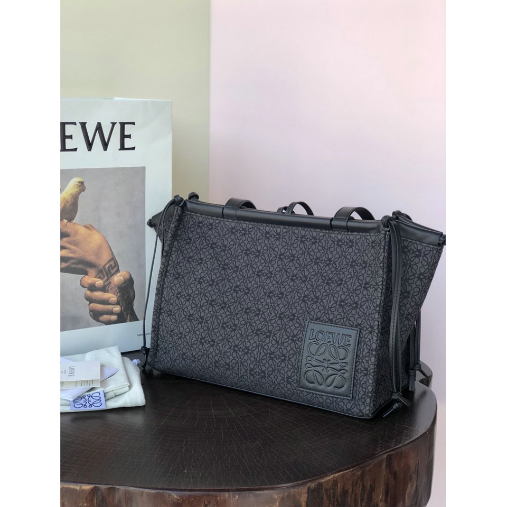Loewe cushion tote 35x27x19cm Bags