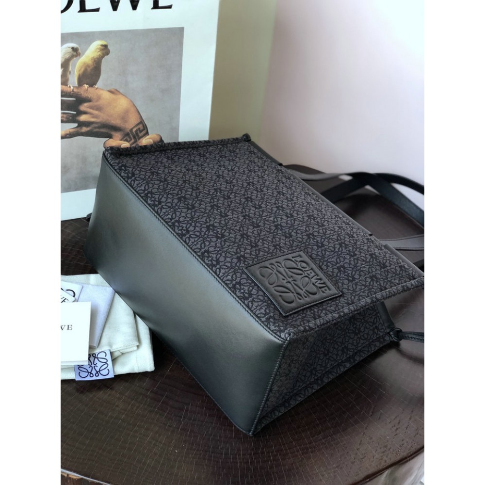 Loewe cushion tote 35x27x19cm Bags