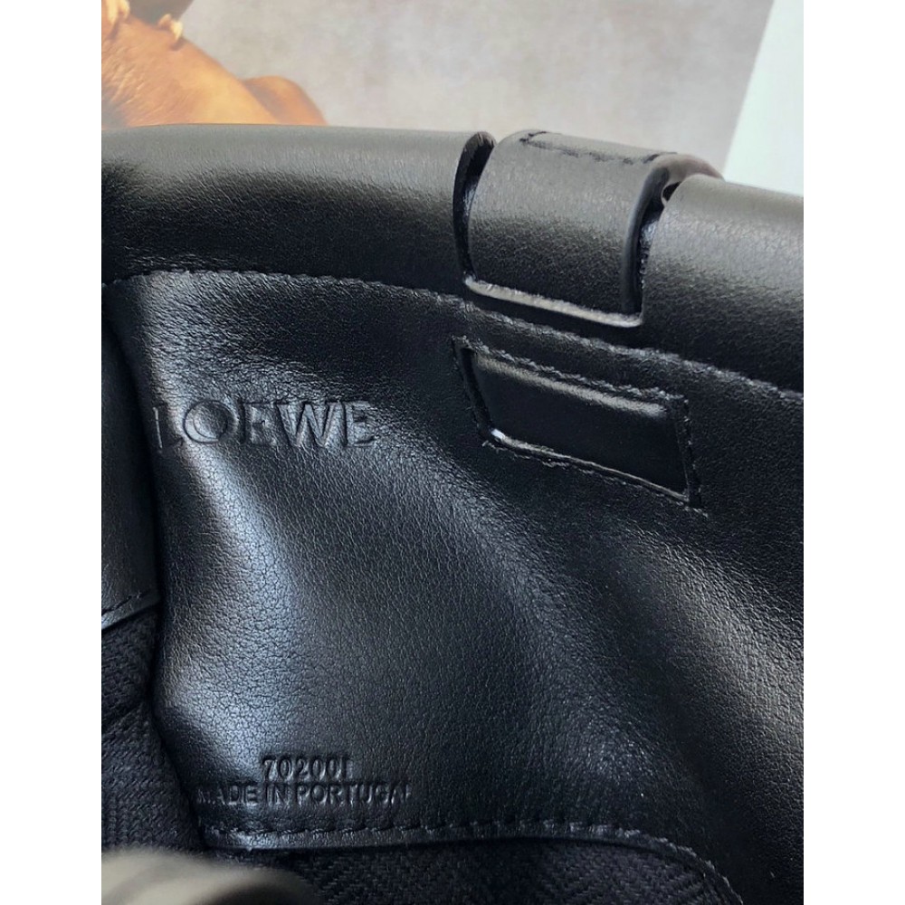 Loewe cushion tote 35x27x19cm Bags