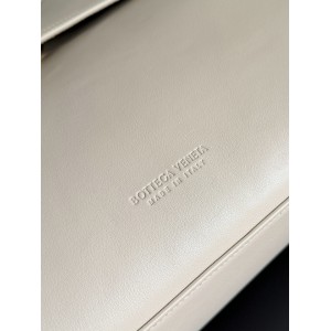 Bottega Veneta Ciao Ciao Large - Medium Bags
