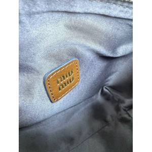 Miu Miu Naplak patent leather pouch 18.5x14x10cm Bags