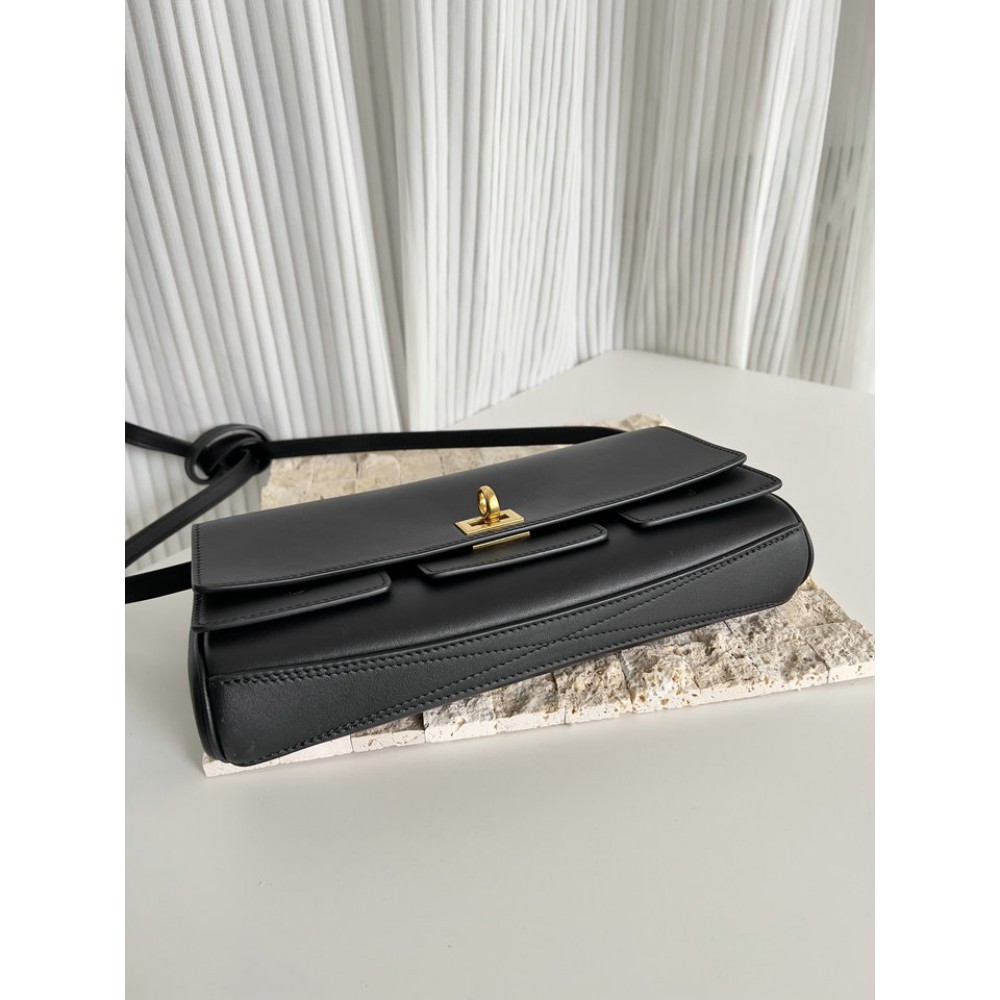 Balenciaga Women's Bel Air Shoulder Bag 26.9x13.9x5.3cm Bags