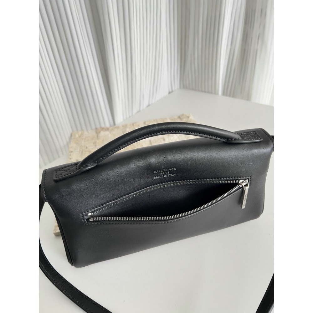 Balenciaga Women's Bel Air Shoulder Bag 26.9x13.9x5.3cm Bags