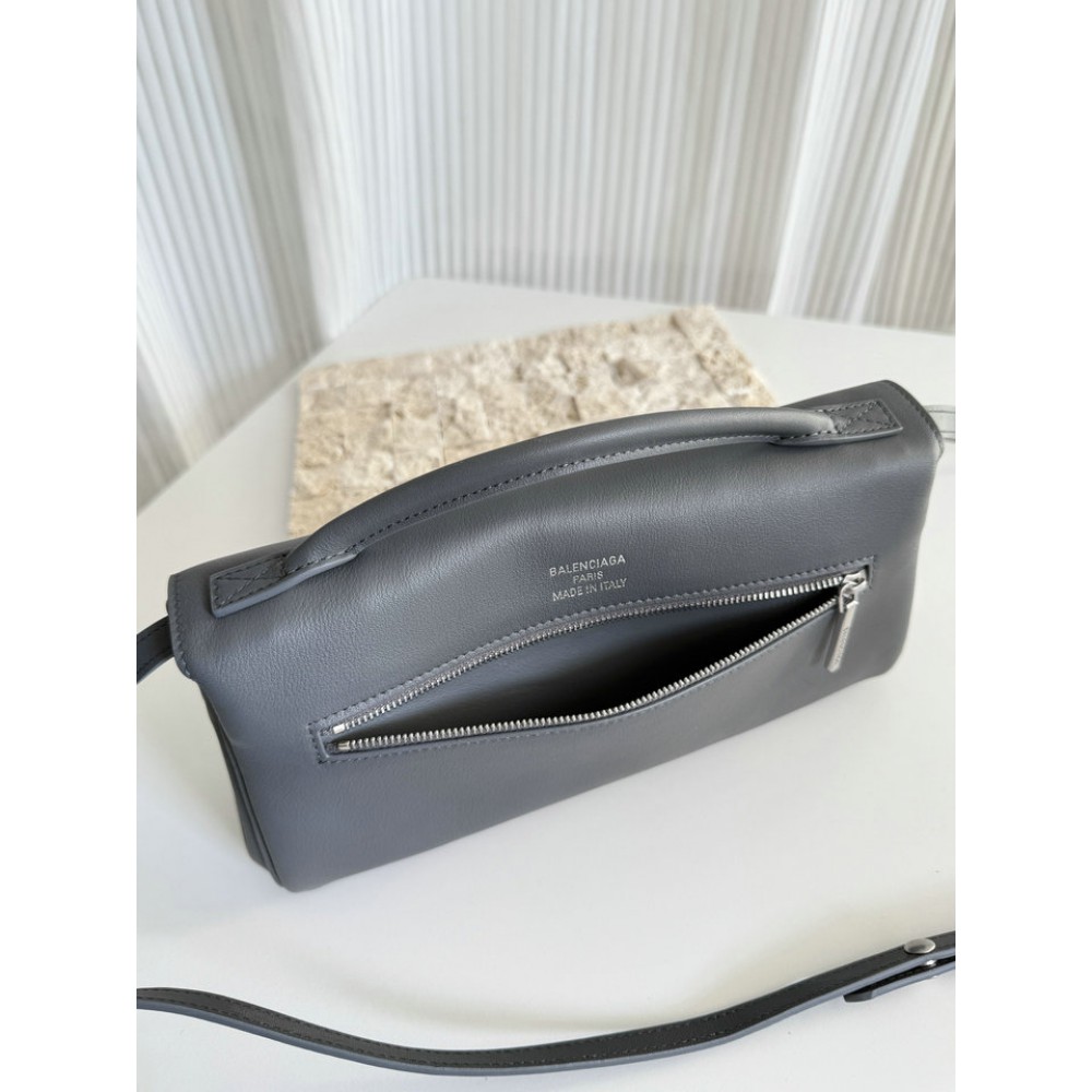 Balenciaga Women's Bel Air Shoulder Bag 26.9x13.9x5.3cm Bags