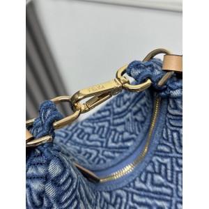 Fendi Grpahy mini 20x13x7.5cm 