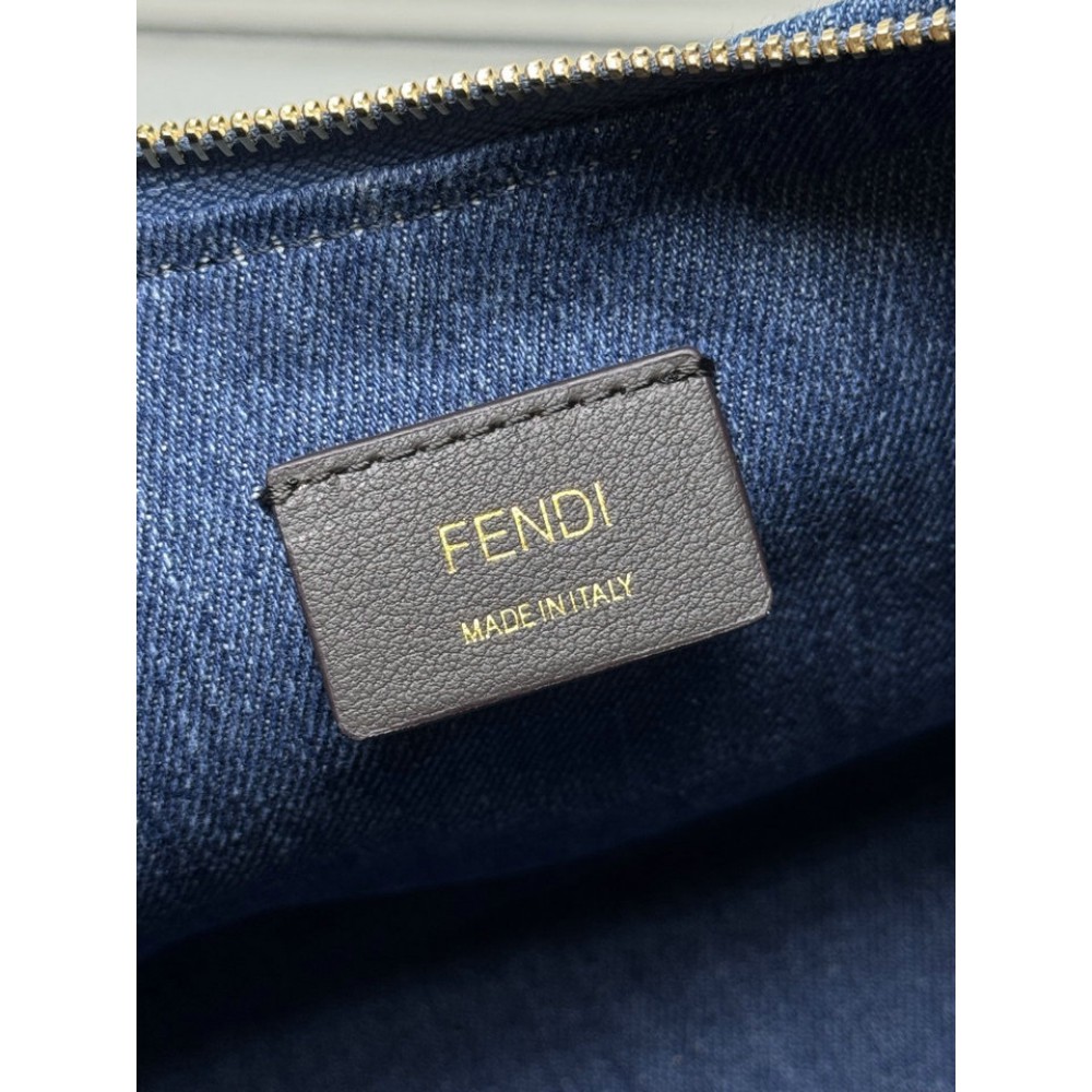 Fendi Grpahy medium 36x30x11cm 