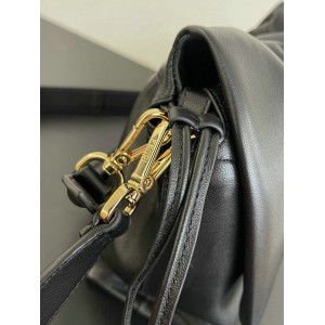 Fendi Mamma Baguette Medium 26.5x18x8.5cm Bags