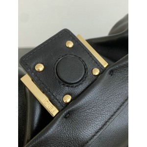 Fendi Mamma Baguette Medium 26.5x18x8.5cm Bags