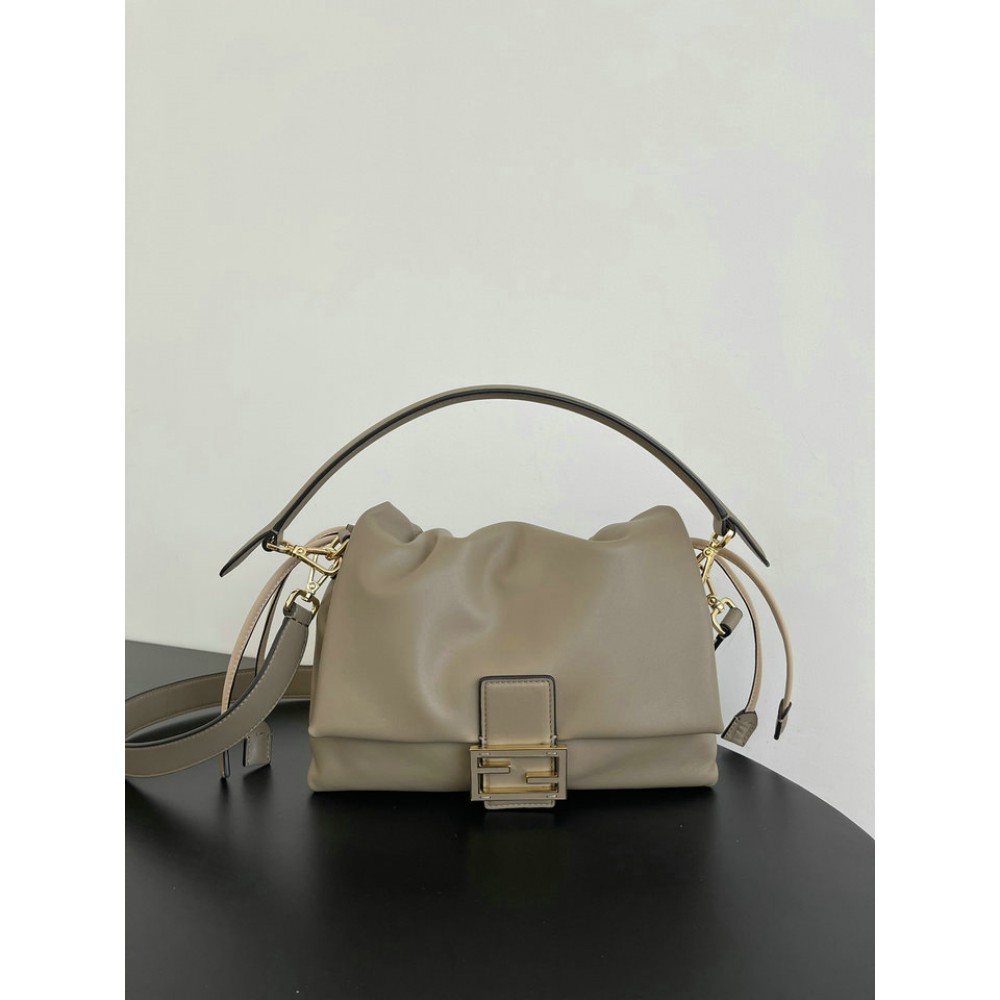 Fendi Mamma Baguette Large 31.5x12x22cm Bags