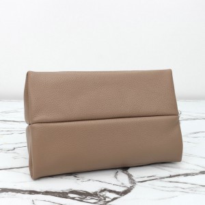 Gucci Softbit medium top handle bag 837467 