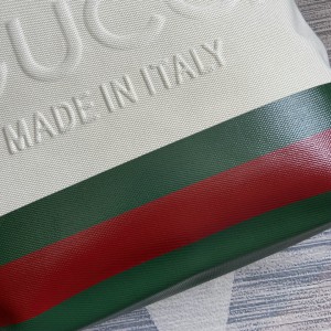Gucci tote bag with embossed detail in canvas 