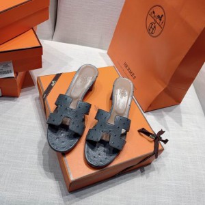 Hermes Oasis sandal leather 35-42 Shoes