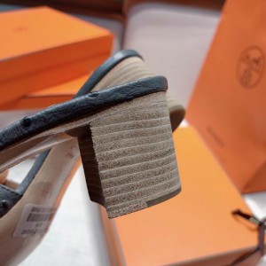 Hermes Oasis sandal leather 35-42 Shoes