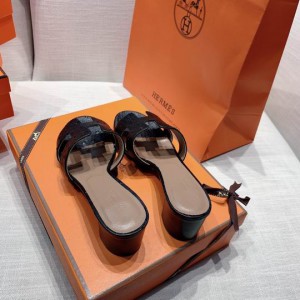 Hermes Oasis sandal leather 35-42 Shoes