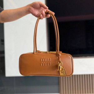 Miu Miu Beau leather bag 28x11.5cm Bags