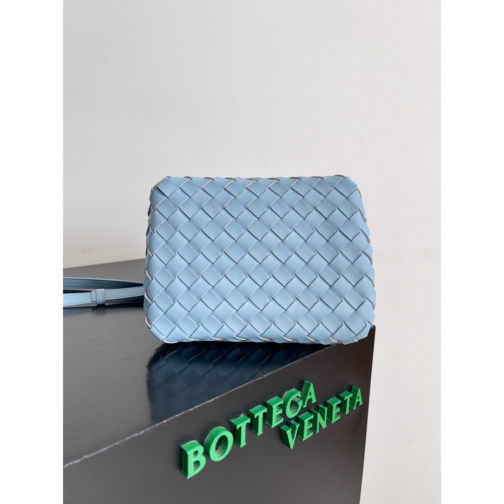 Bottega veneta Small Parachute bag 21x17x16,5cm Bags