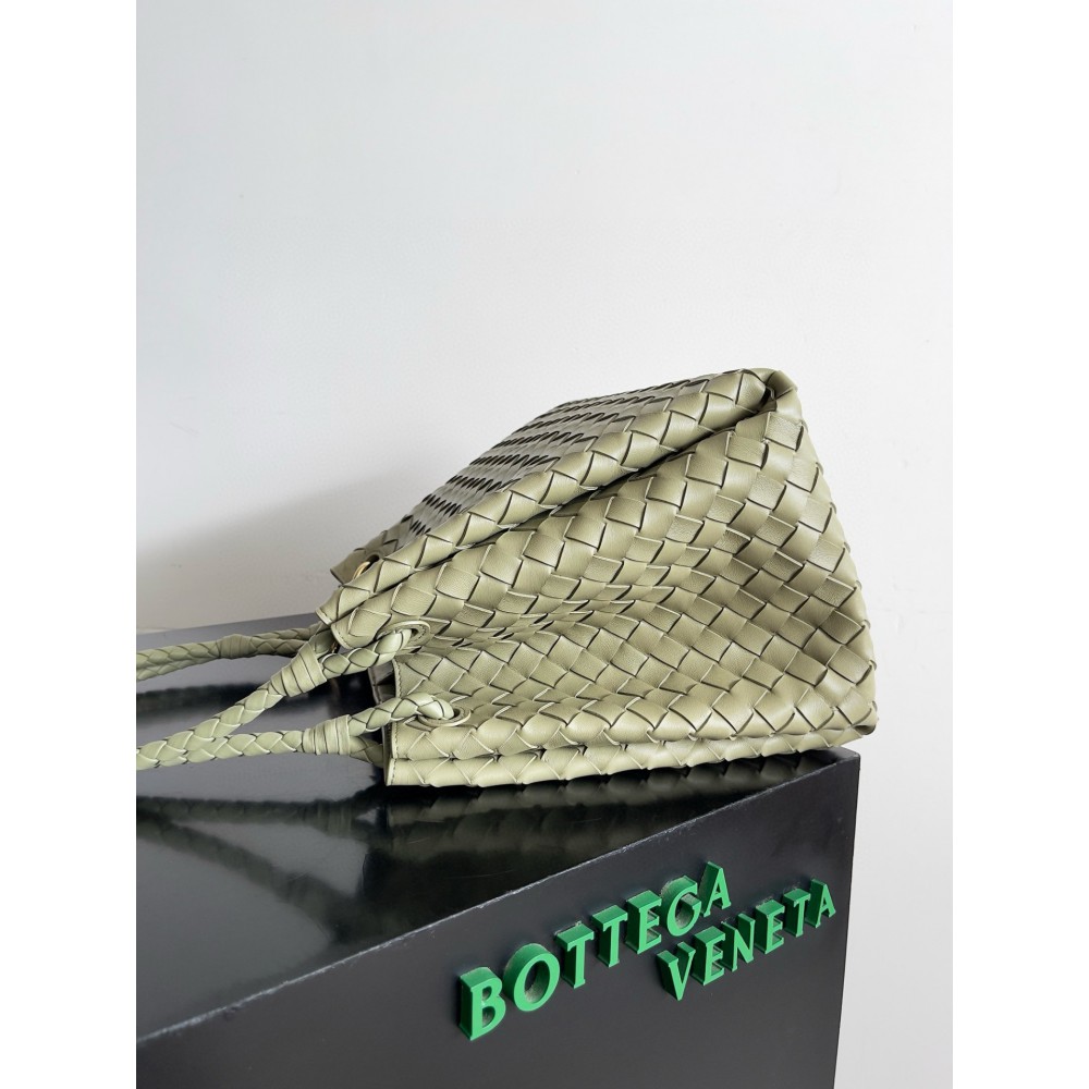 Bottega Veneta Large Parachute 30x26x20cm Bags