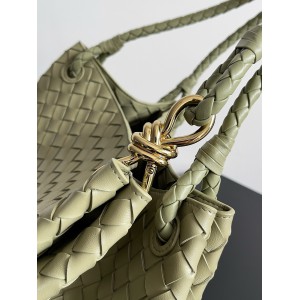 Bottega Veneta Large Parachute 30x26x20cm Bags