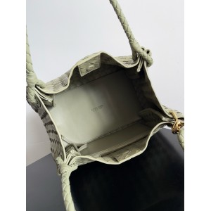 Bottega Veneta Large Parachute 30x26x20cm Bags