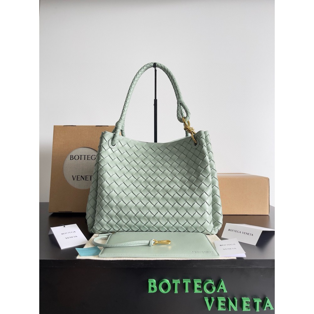 Bottega Veneta Large Parachute 30x26x20cm Bags