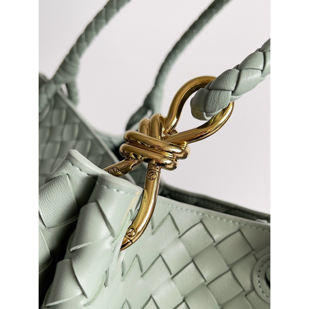 Bottega Veneta Large Parachute 30x26x20cm Bags