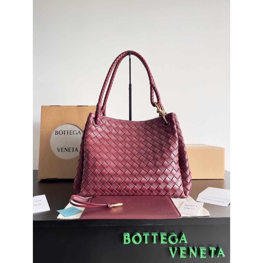 Bottega Veneta Large Parachute 30x26x20cm Bags
