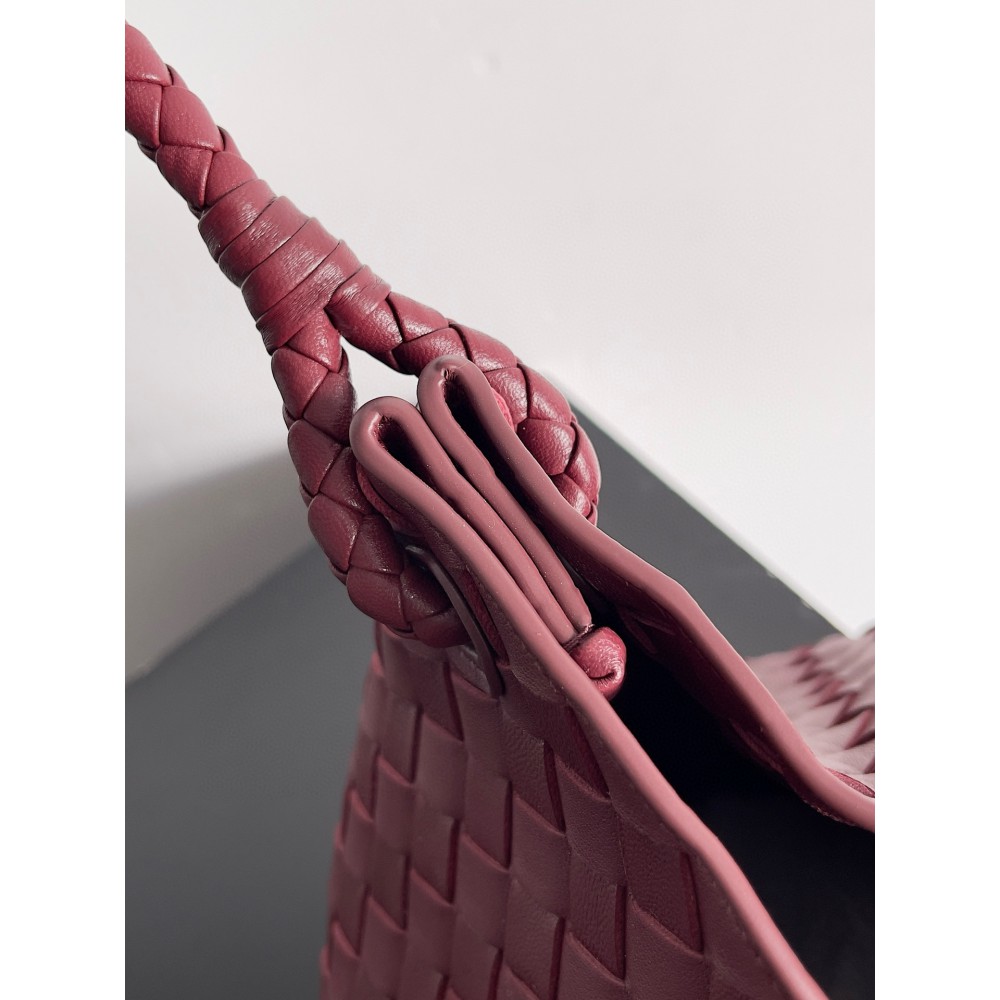 Bottega Veneta Large Parachute 30x26x20cm Bags