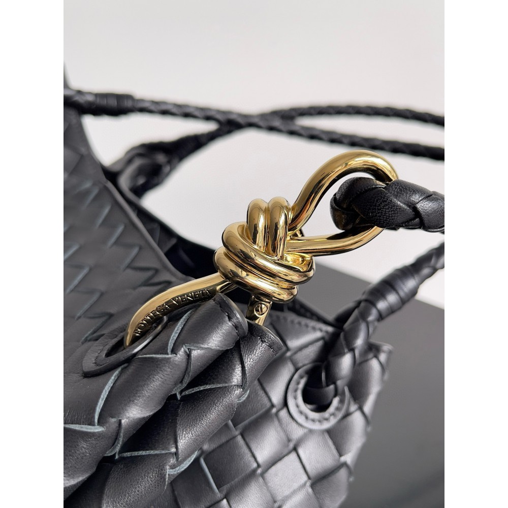 Bottega Veneta Large Parachute 30x26x20cm Bags