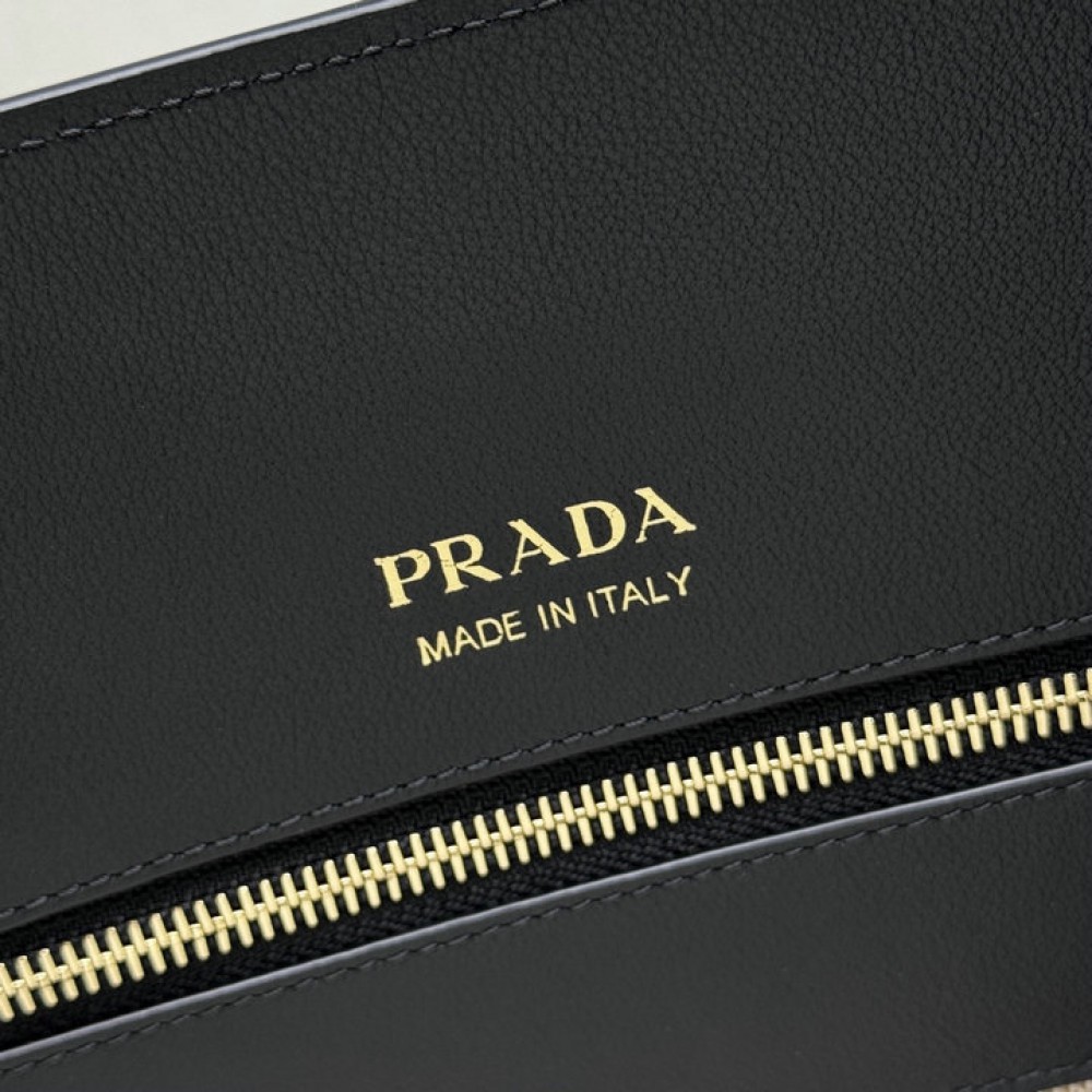 Prada Large leather tote bag with buckles 40x20x29cm Bags