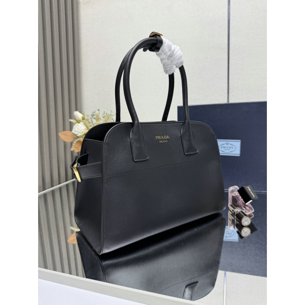 Prada Medium leather tote bag 35x25x18cm Bags