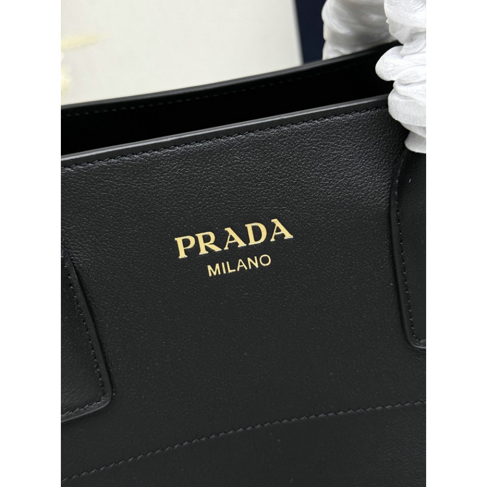 Prada Medium leather tote bag 35x25x18cm Bags