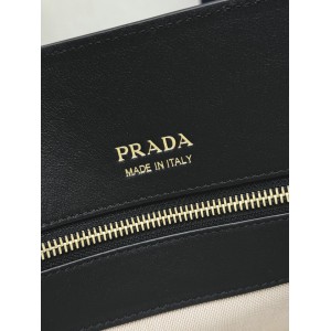 Prada Medium leather tote bag 35x25x18cm Bags