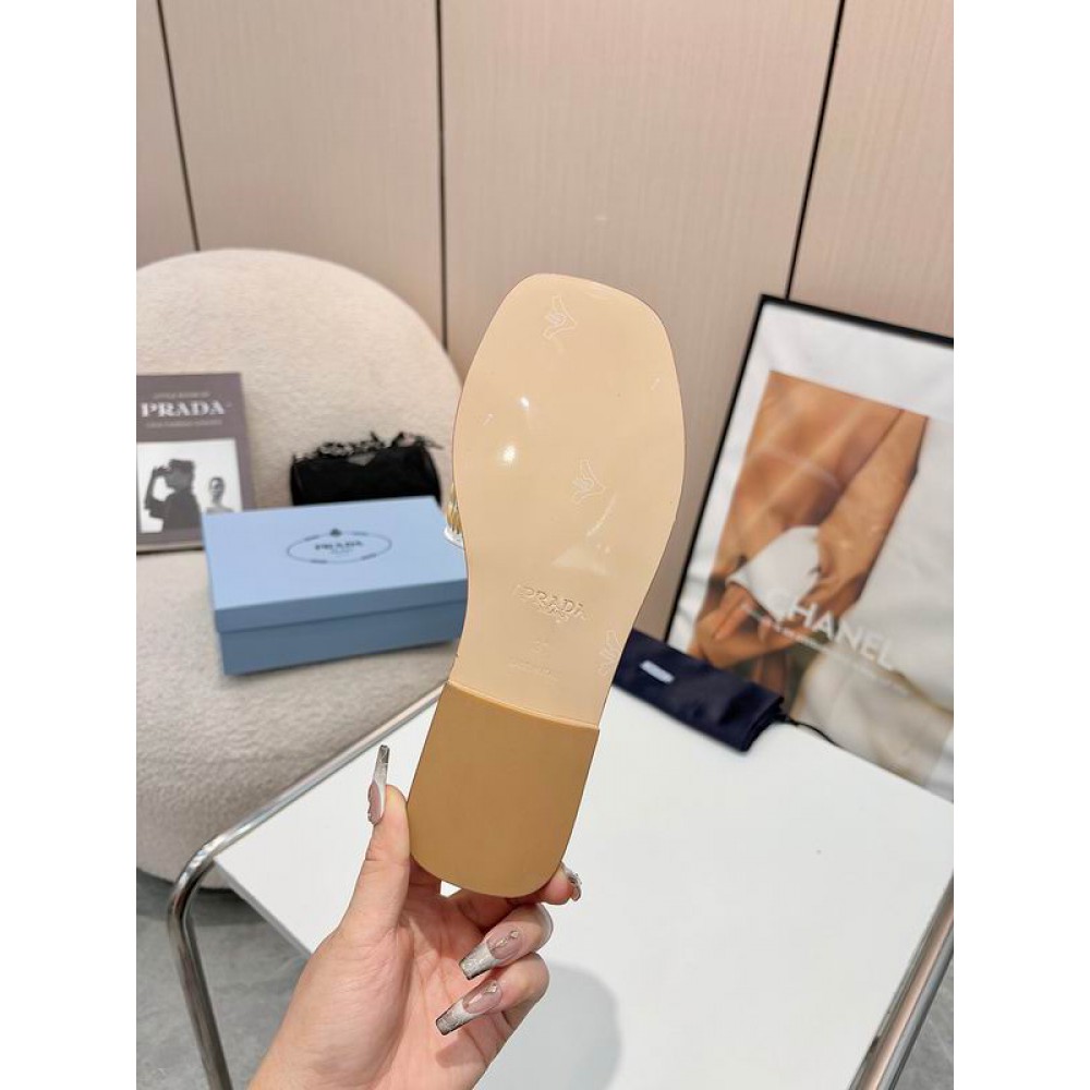 Prada raffia slippers 36-42 Shoes