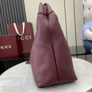Gucci Softbit maxi shoulder bag 837466 Bags