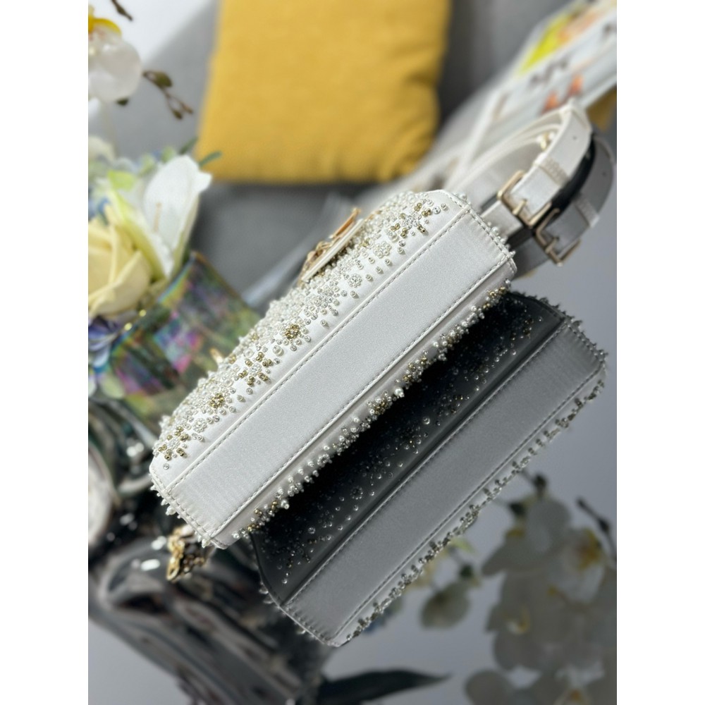 Dior Small Lady D-Joy Bag 22 x 12 x 6 cm Bags