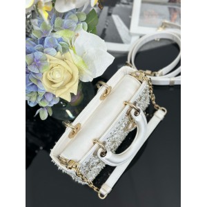 Dior Small Lady D-Joy Bag 22 x 12 x 6 cm Bags