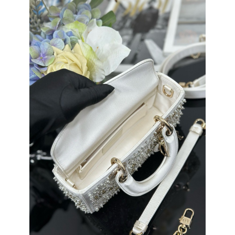 Dior Small Lady D-Joy Bag 22 x 12 x 6 cm Bags