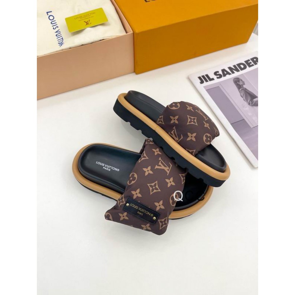 Lv slippers pool pillow 2025 35-42 Shoes
