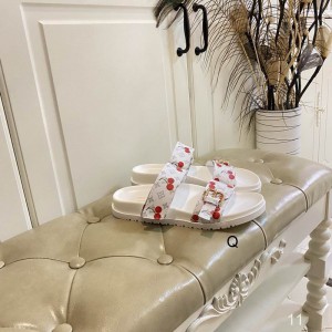 Lv sandals leather 35-44 Shoes