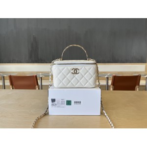 Chanel beauty bag 9.5x17x8cm Bags