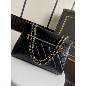 Classic Flap Bag 1983 33x24x10cm 