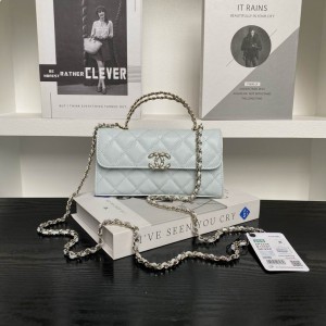 Chanel flap bag mini 19x10.4.5cm Bags