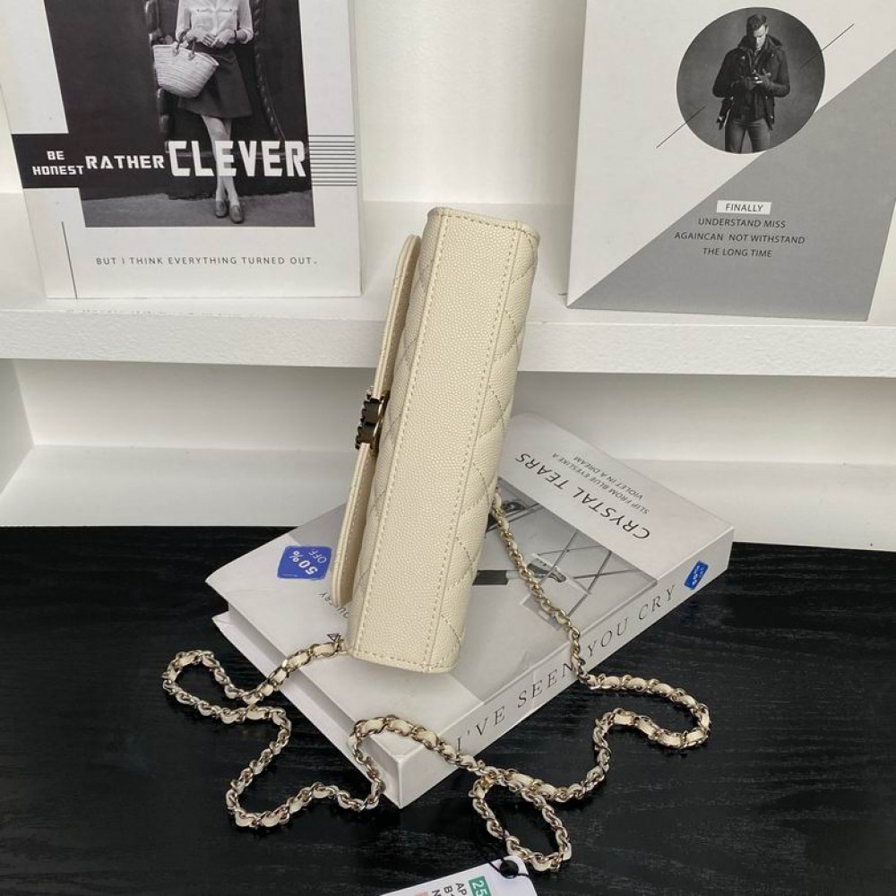 Chanel flap bag mini 19x10.4.5cm Bags