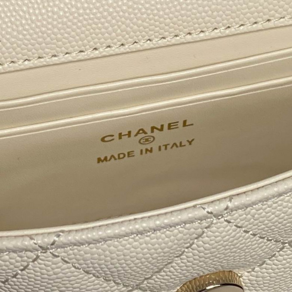 Chanel flap bag mini 19x10.4.5cm Bags