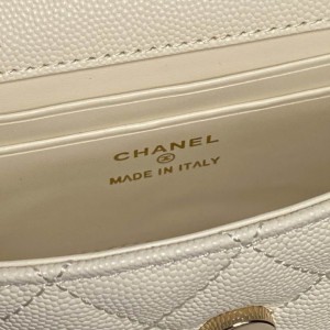 Chanel flap bag mini 19x10.4.5cm Bags